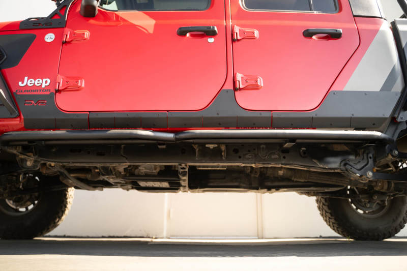 Jeep Gladiator JT Side Steps - DV8 Offroad - OE Plus - Micro-texture black - `20-`23